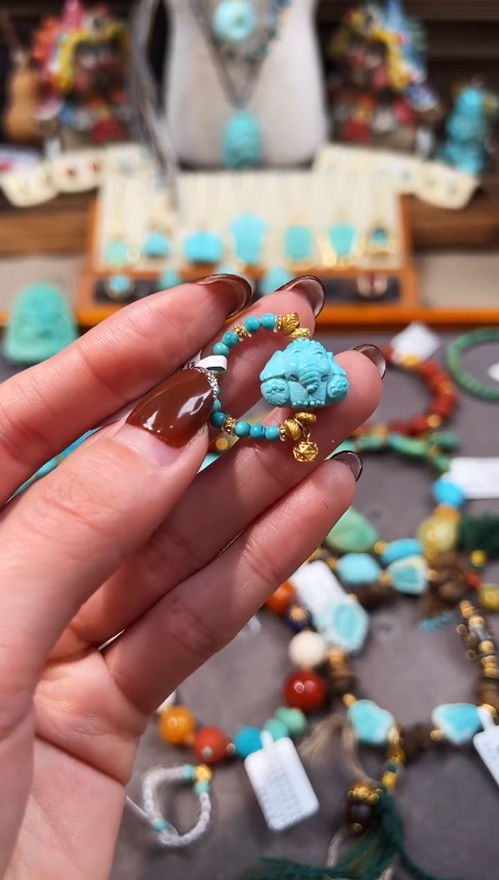 18K金镶嵌绿松石戒指小象戒指