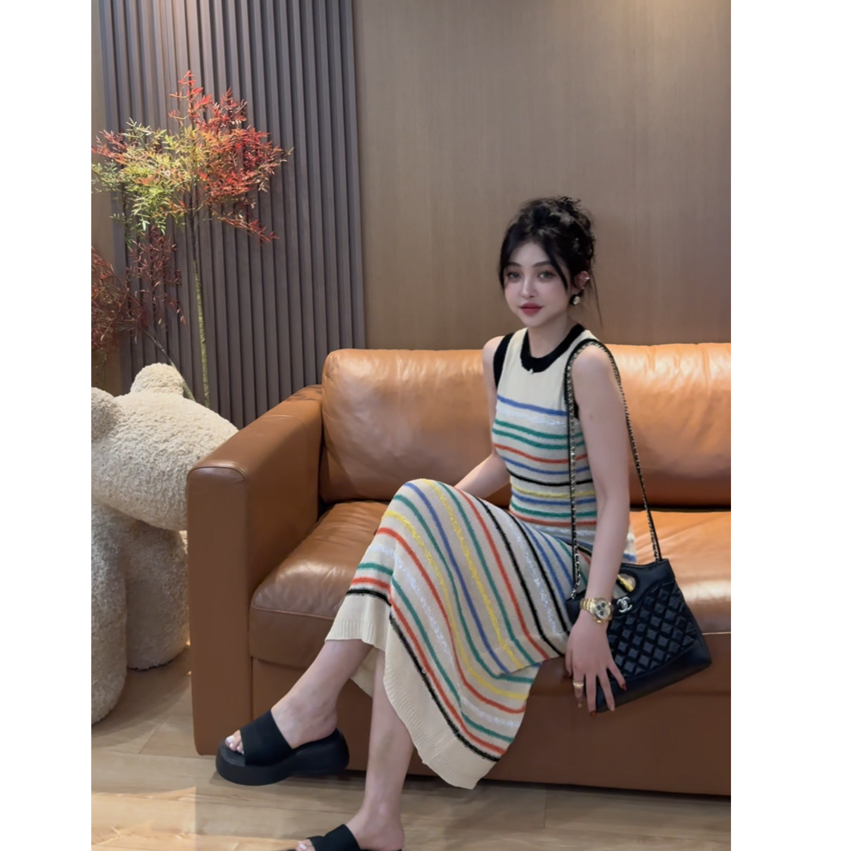 E9 轻奢慵懒随性彩虹条纹多巴胺连衣裙 EE0901