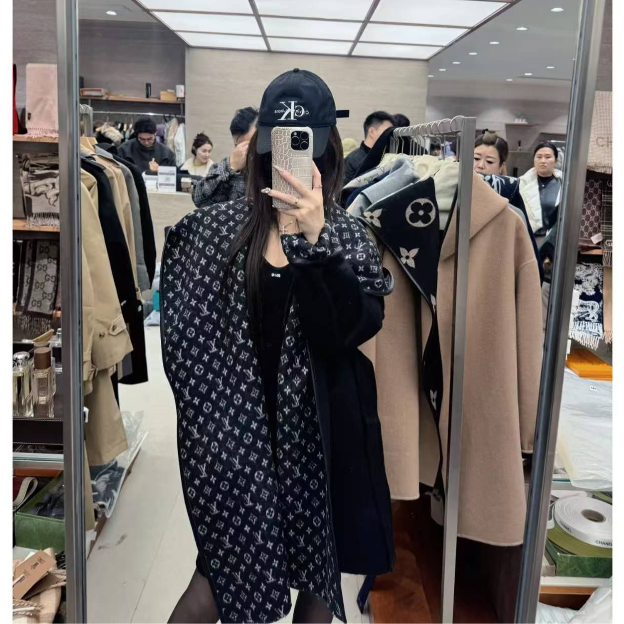 99新 LouisVuitton/路易威登 双双臻选/na32048/LV大衣/洗标淡