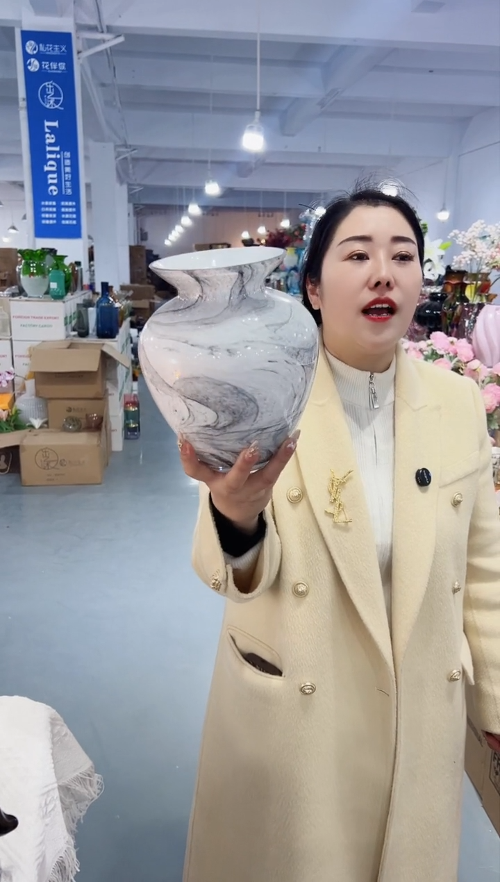 【闪购商品】玻璃花伴你花瓶-微瑕-6OQK