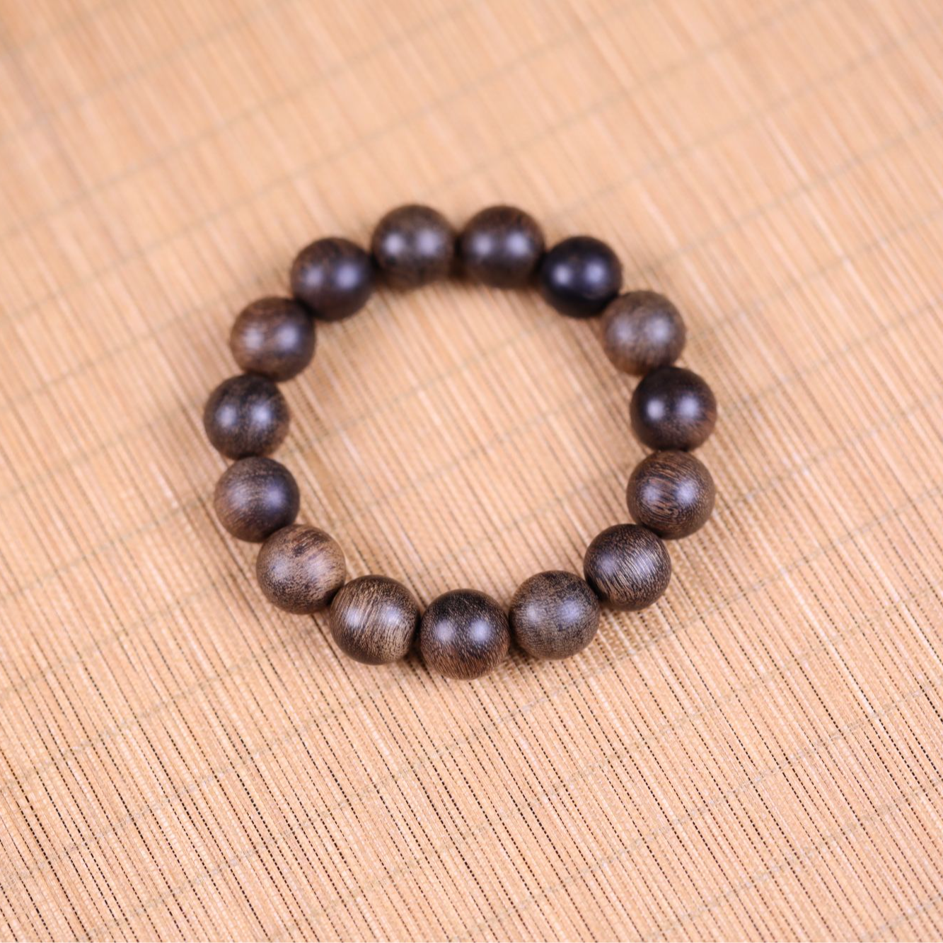 沉香中国香博园沉香越南芽庄玉化瘤疤白棋1.4单圈手串qy800729