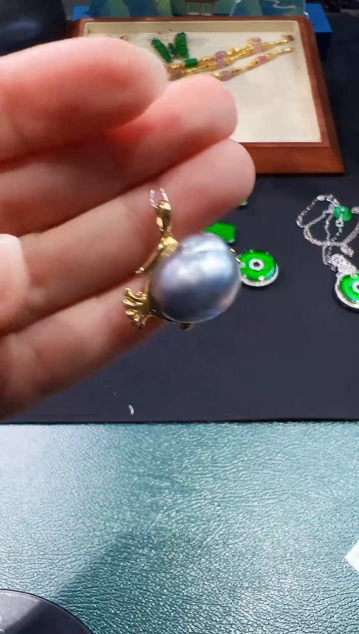 【闪购商品】淡水珍珠颈饰18K金镶嵌吊坠