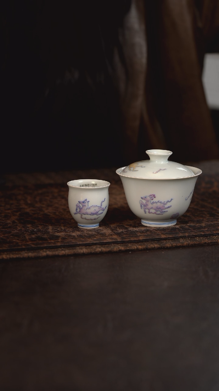 【闪购商品】杯聚澜堂斗彩小鹿两件套