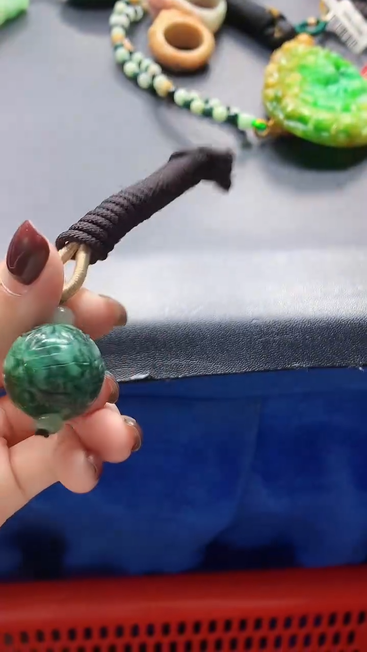 颈饰未镶嵌翡翠天然缅甸a货翡翠