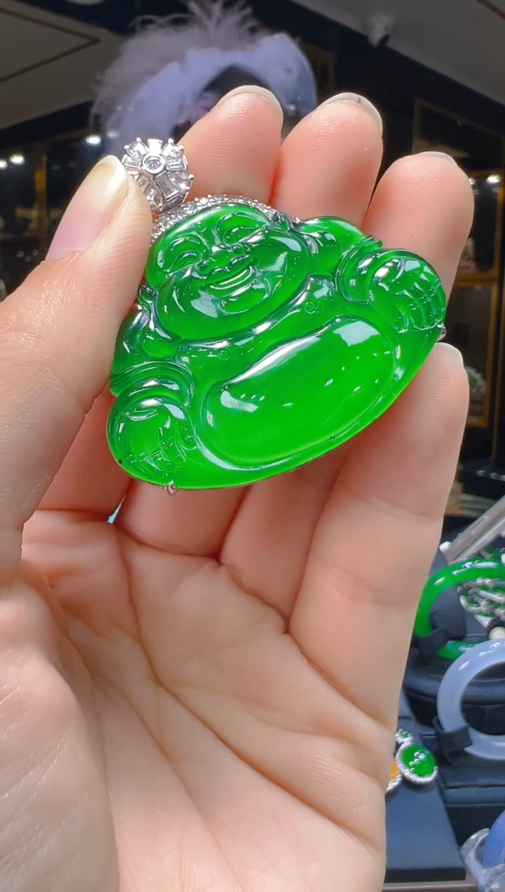 吊坠(赠链)18K金镶嵌翡翠063 