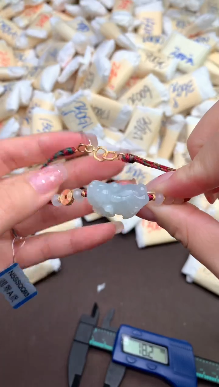 【闪购商品】翡翠手绳未镶嵌—