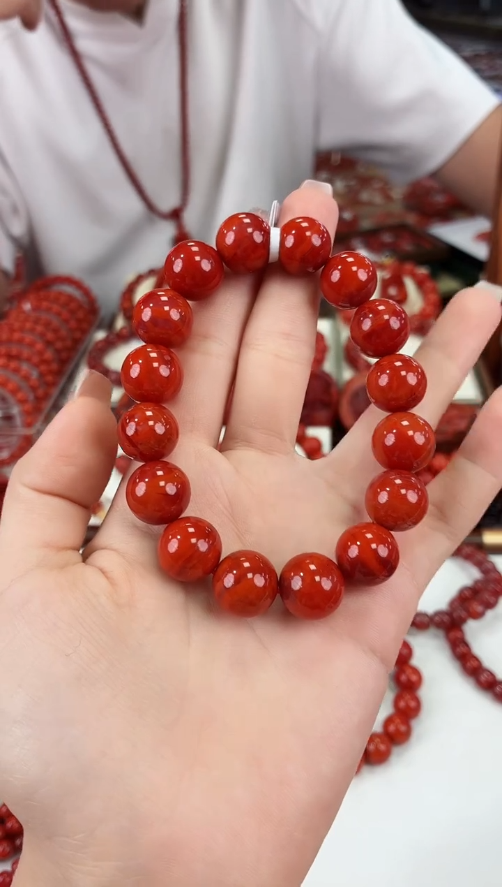 南红玛瑙瓦西手串13+未镶嵌一个/条