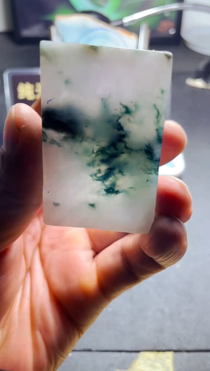 未镶嵌翡翠定制翡翠低*点翡翠