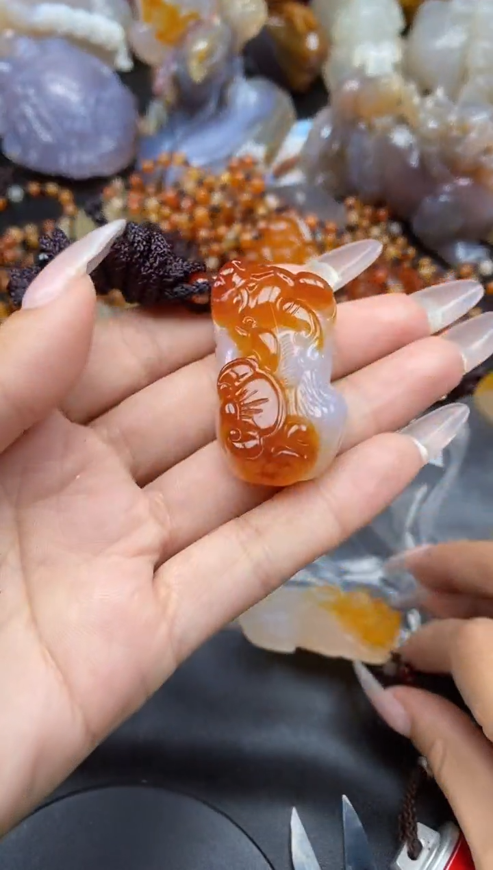 【闪购商品】玛瑙/玉髓颈饰合金ll