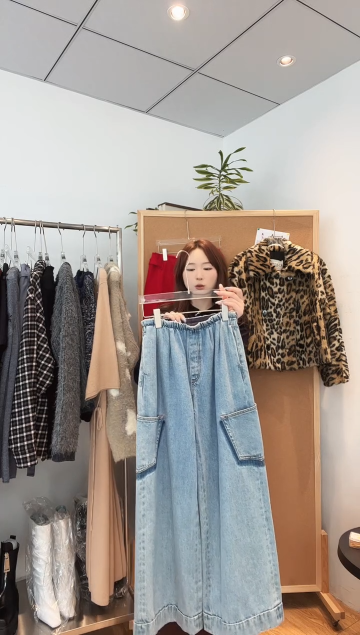 编号067 短句25新款  工装休闲牛仔裤 XS码 松紧腰可穿到115斤 