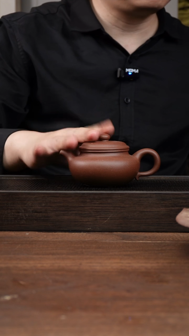 茶杯紫砂紫泥仿古    200CC    微瑕  