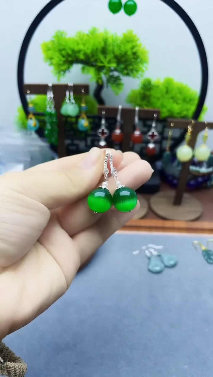 未镶嵌耳饰玛瑙/玉髓207000