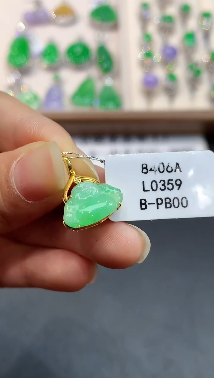 【闪购商品】翡翠吊坠(不含链)18K金镶嵌L0359