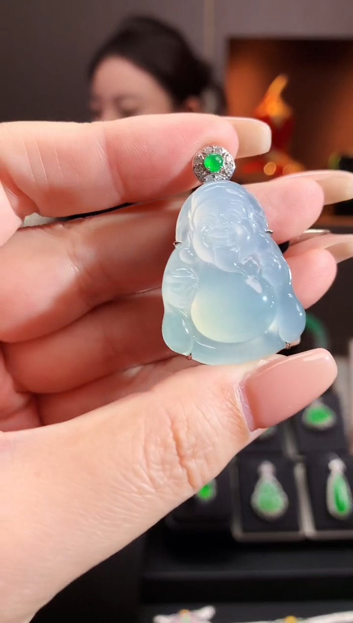 【闪购商品】翡翠吊坠(不含链)18K金镶嵌财神吊坠