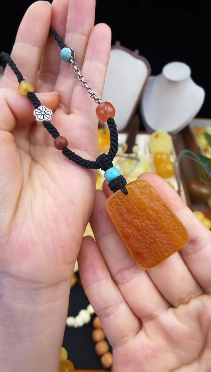 琥珀未镶嵌珠宝奇石柒月