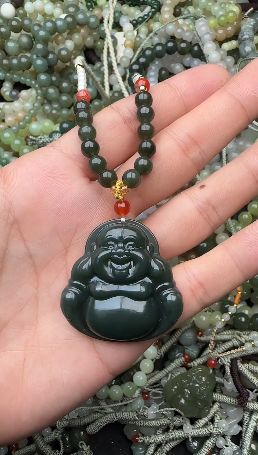 颈饰未镶嵌和田玉拍一发一