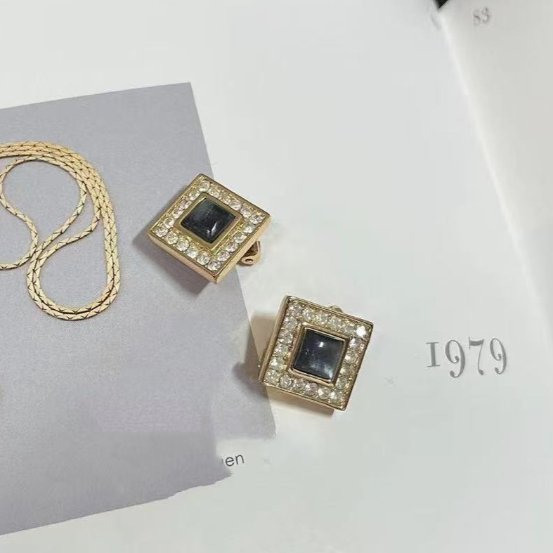 99新 DIOR/迪奥 Dior中古书本款流沙耳夹/气质时尚百搭/香奢