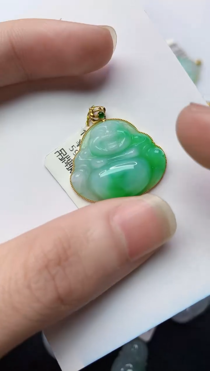 【闪购商品】翡翠颈饰18K金镶嵌7........