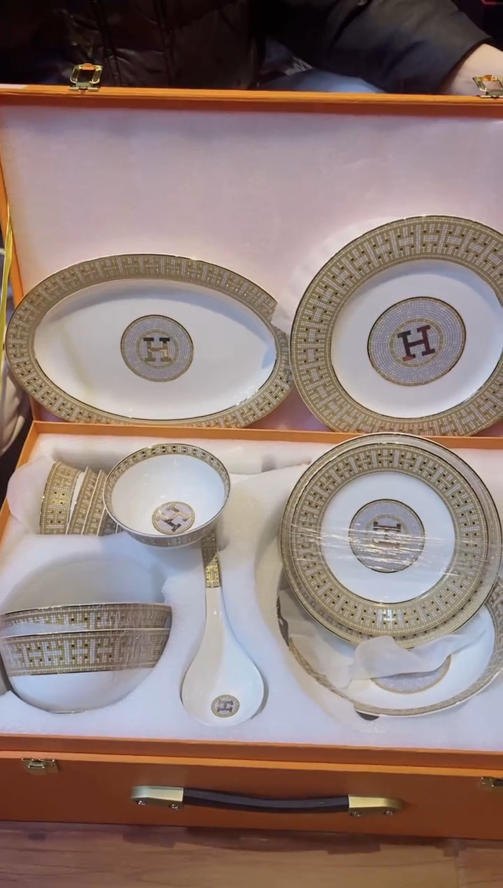 【闪购商品】杯鸿辉家品牌瓷器，京东包邮！