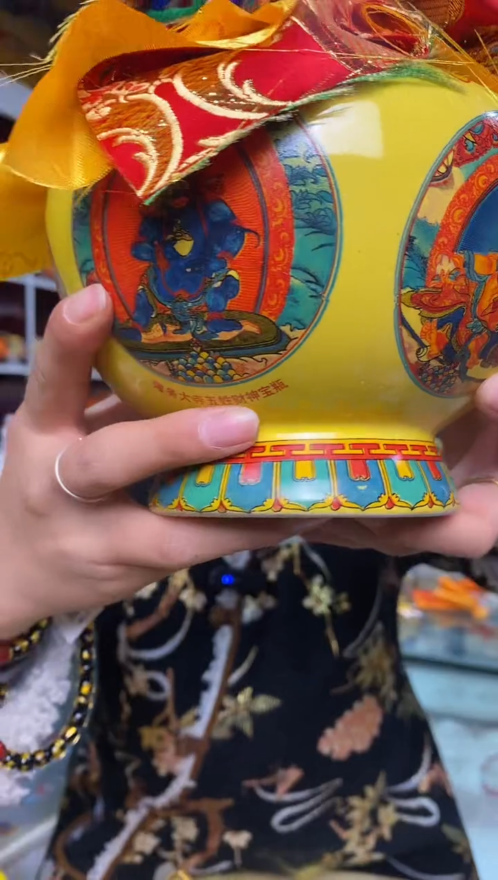 【闪购商品】泥塑隆务大五路大宝瓶