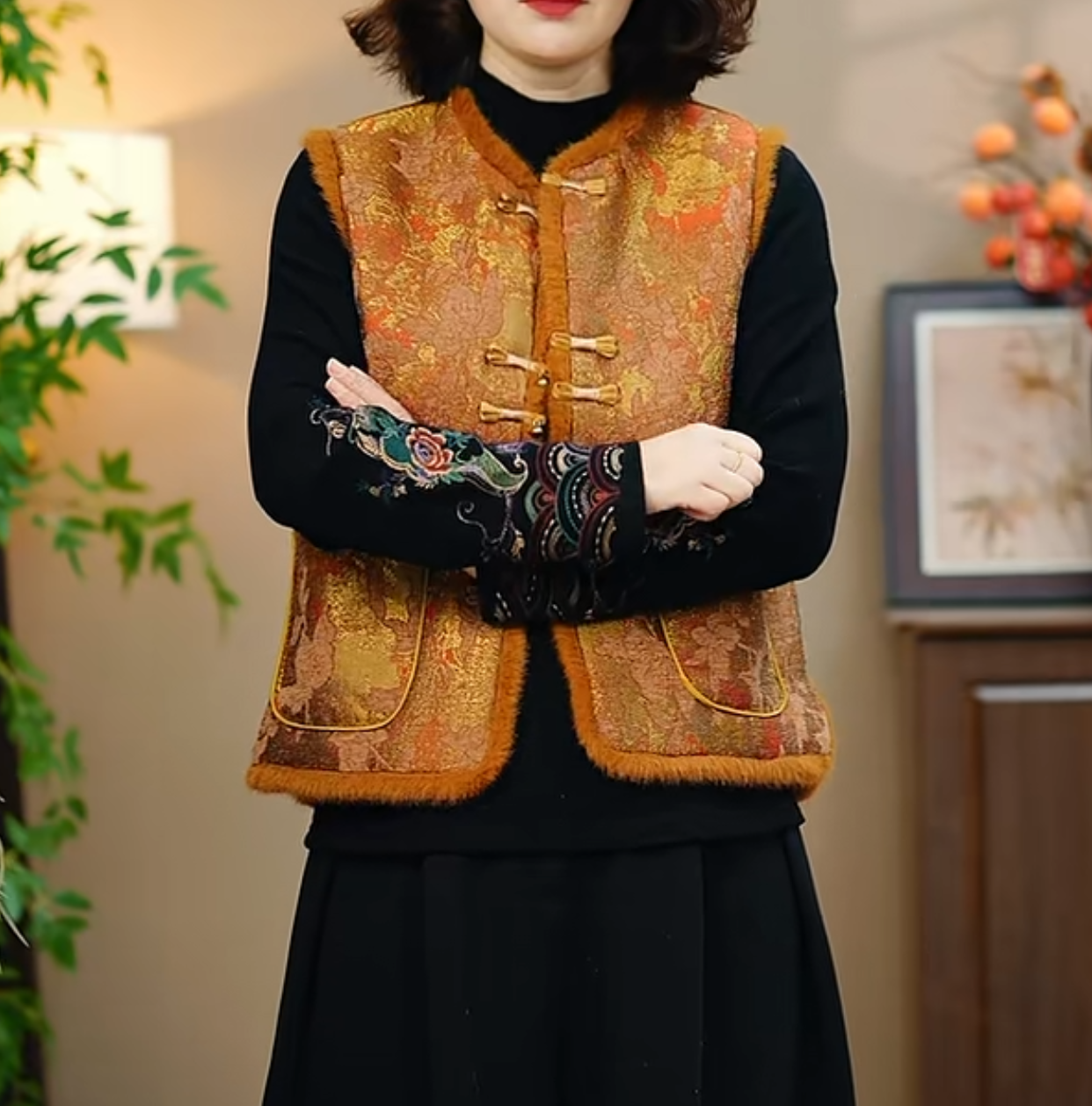 圆领复古修身型新中式口袋短款唐装厚款女马夹778