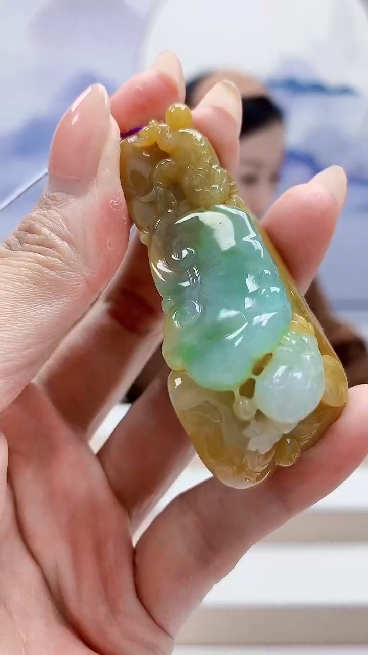 未镶嵌定制翡翠4852MM-毛货挂件198