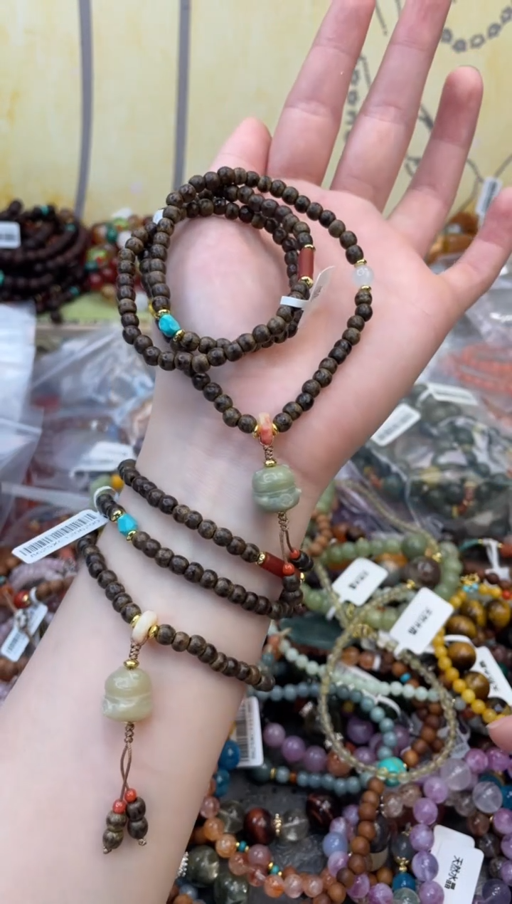 未镶嵌玛瑙手饰349