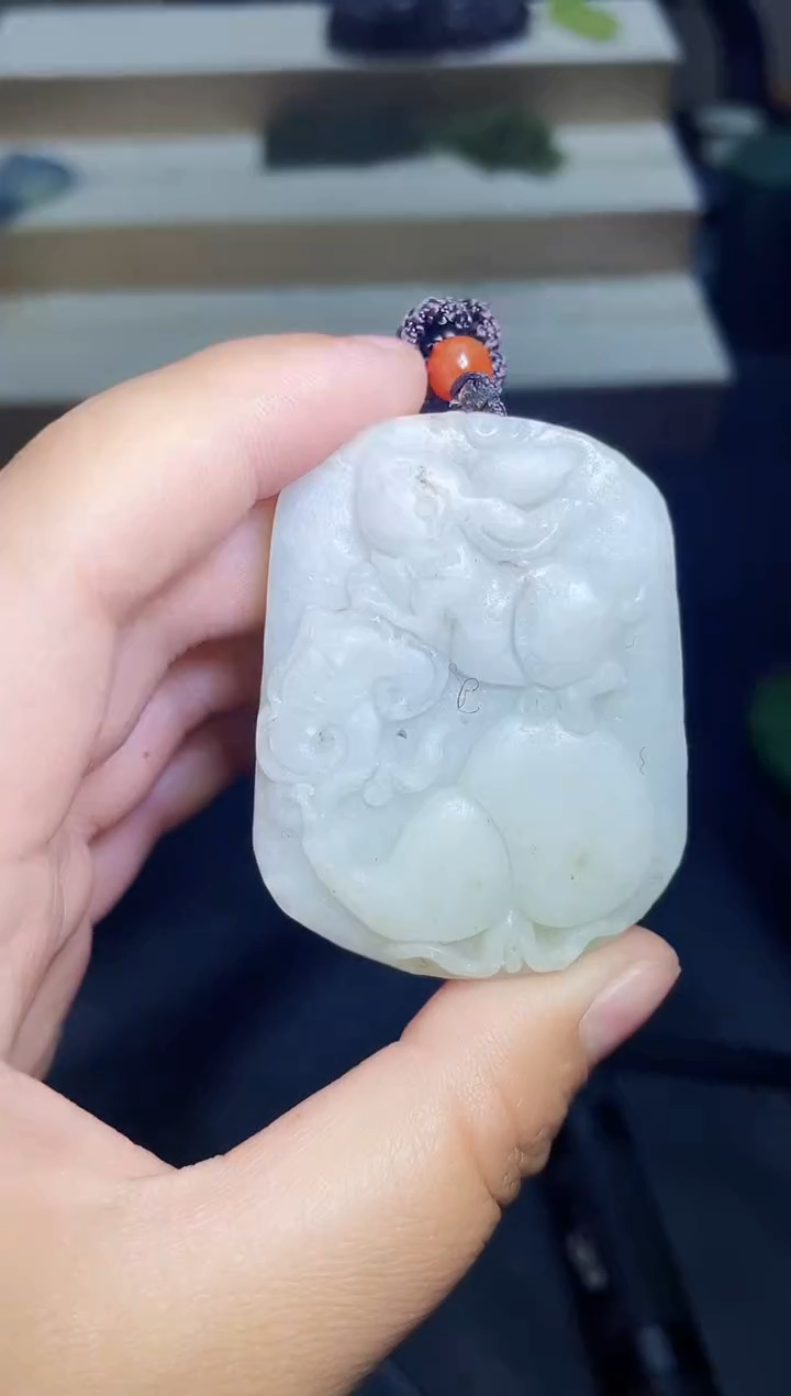 颈饰未镶嵌和田玉1