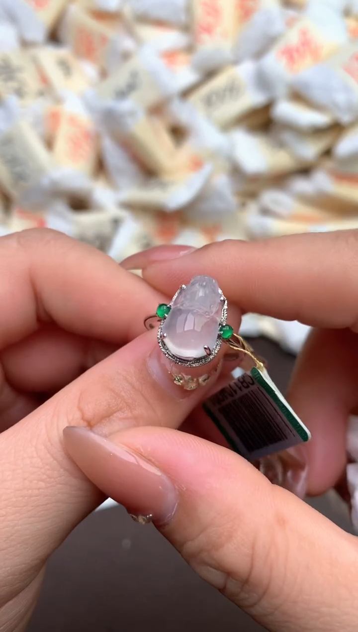 【闪购商品】翡翠戒指18K金镶嵌  —