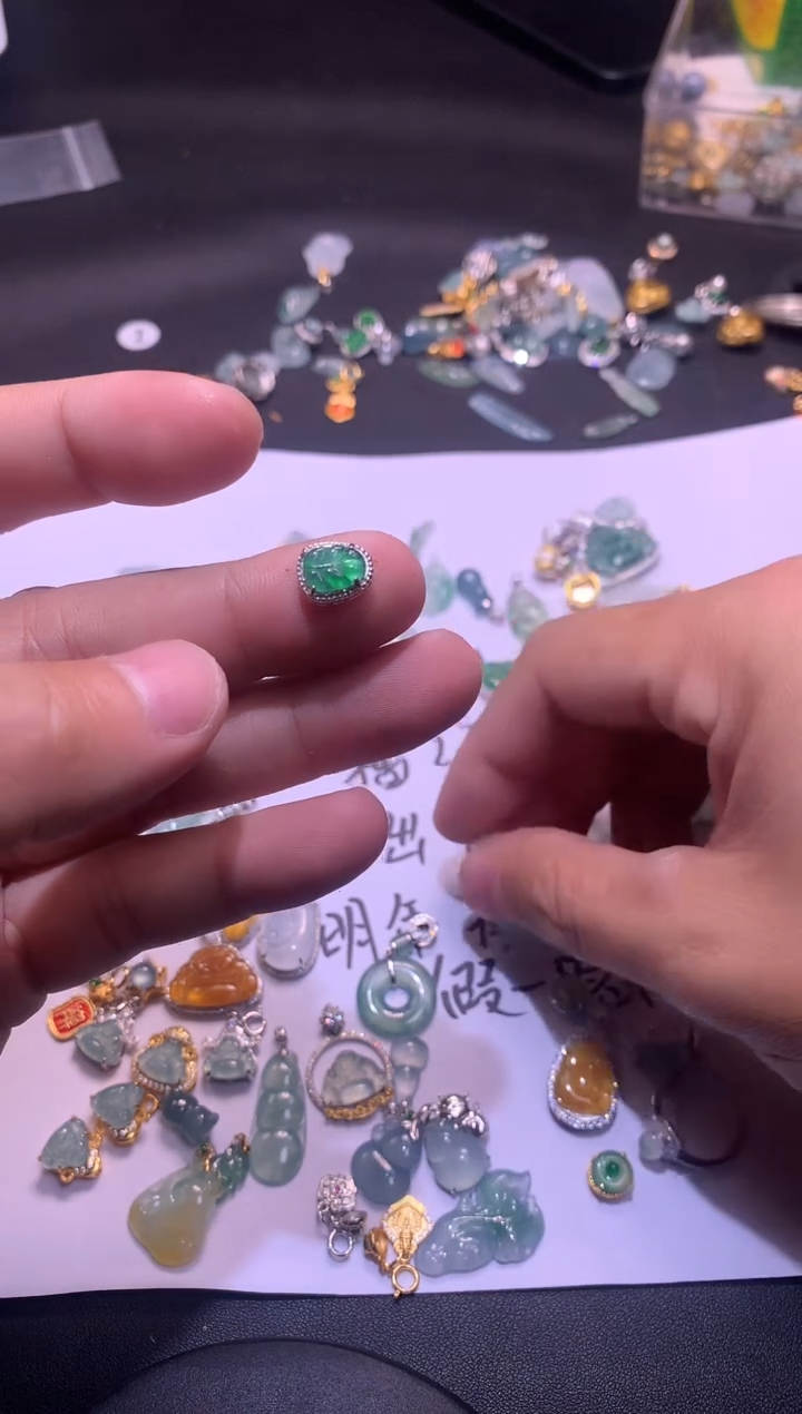 【闪购商品】翡翠吊坠(不含链)银S925镶嵌1