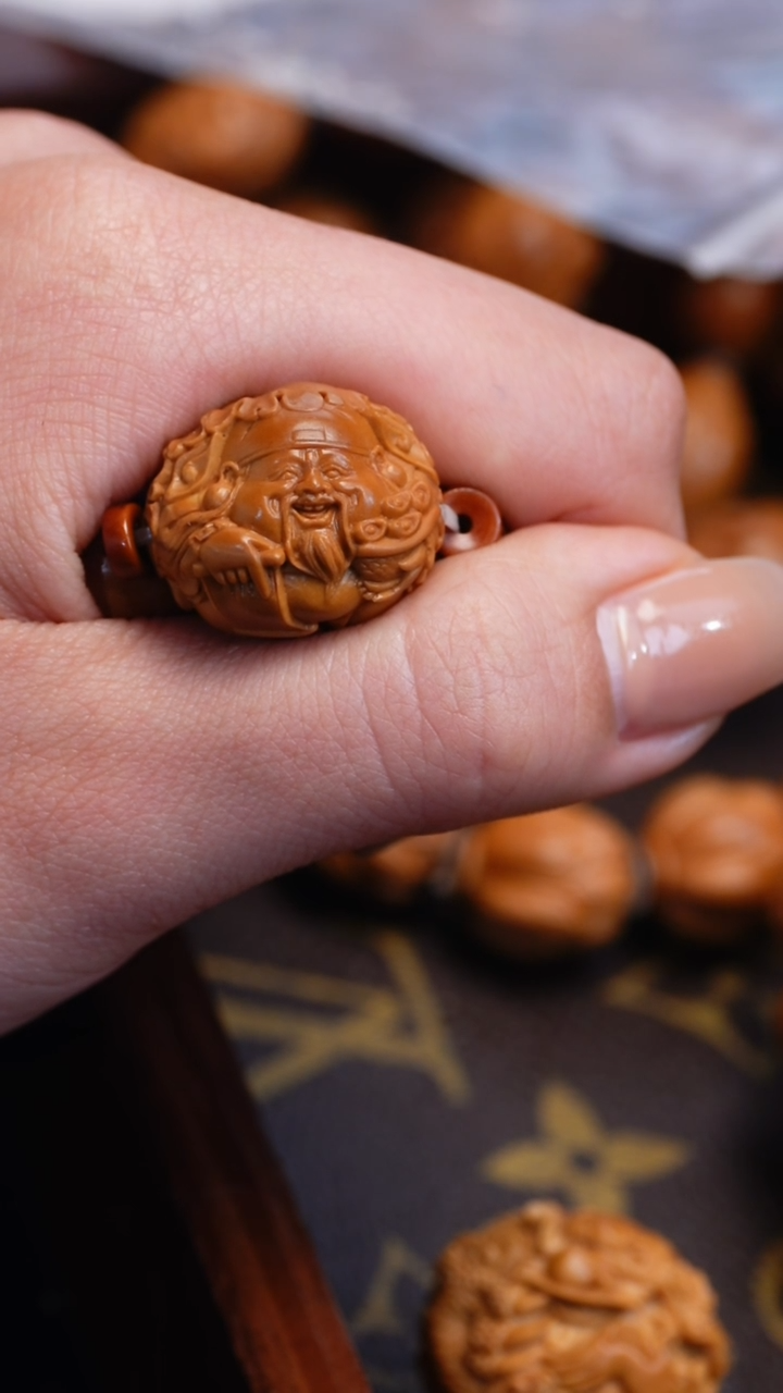 【闪购商品】橄榄核吊坠苏工橄榄核