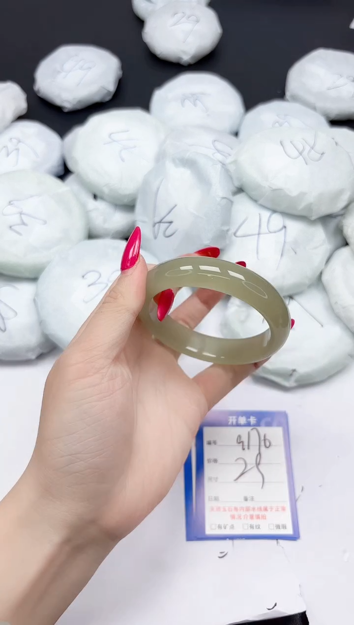 未镶嵌手镯石英质玉a170/5657