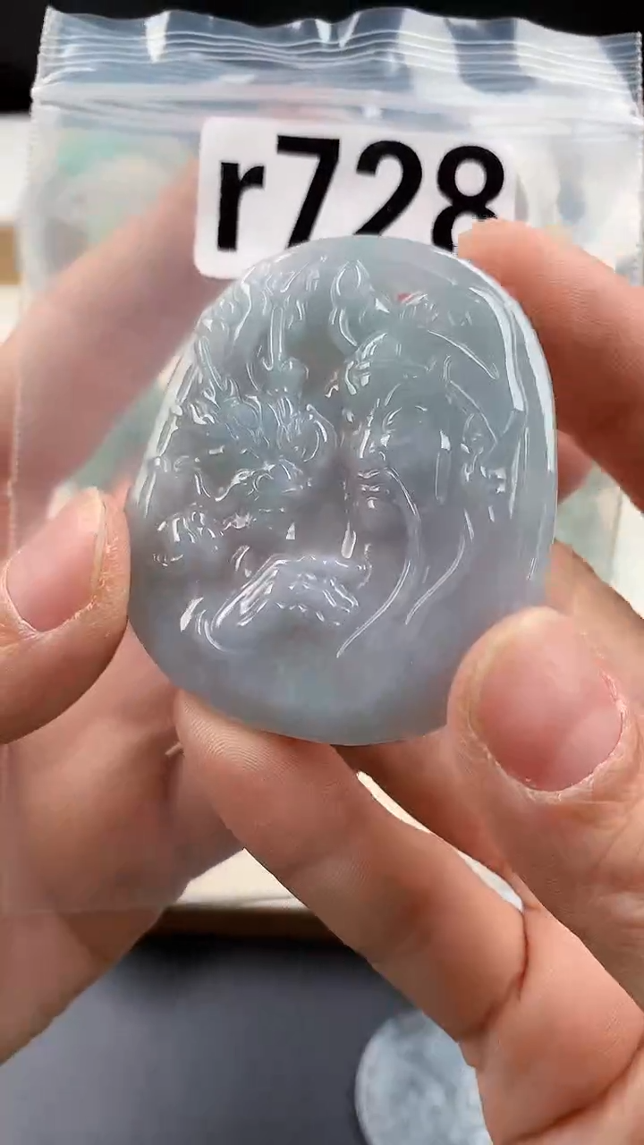 颈饰未镶嵌翡翠天然翡翠吊坠挂件