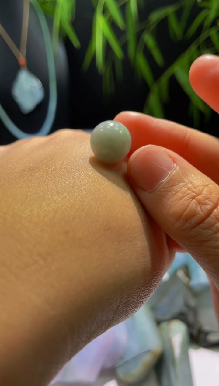 【闪购商品】定制翡翠未镶嵌珠子