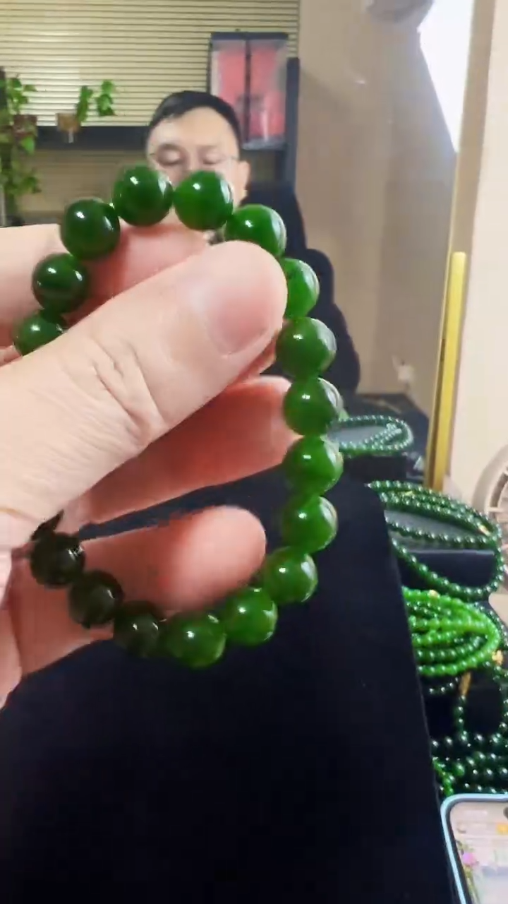 未镶嵌手串和田玉（碧玉）10