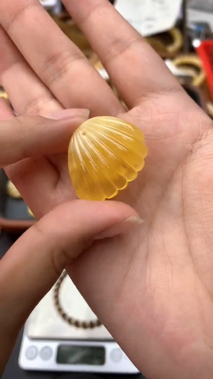【闪购商品】琥珀珠宝奇石未镶嵌018琥珀蜜蜡 花粉有坑