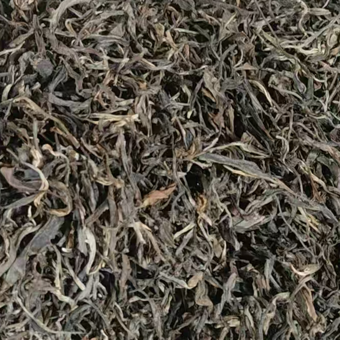 2025年老曼峨散料普洱茶（生茶）