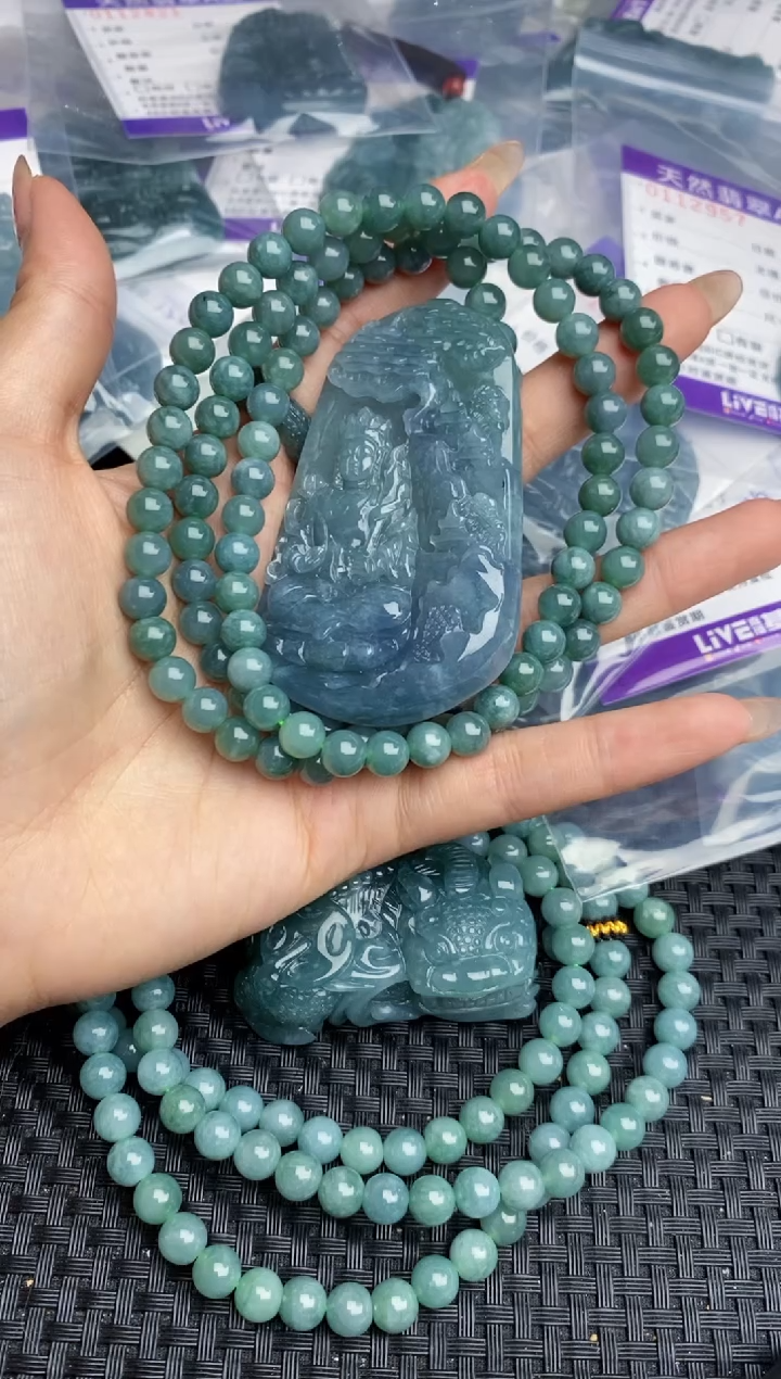 【闪购商品】翡翠颈饰未镶嵌111111111