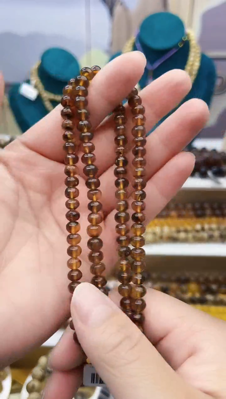【闪购商品】琥珀颈饰未镶嵌抚顺琥珀6