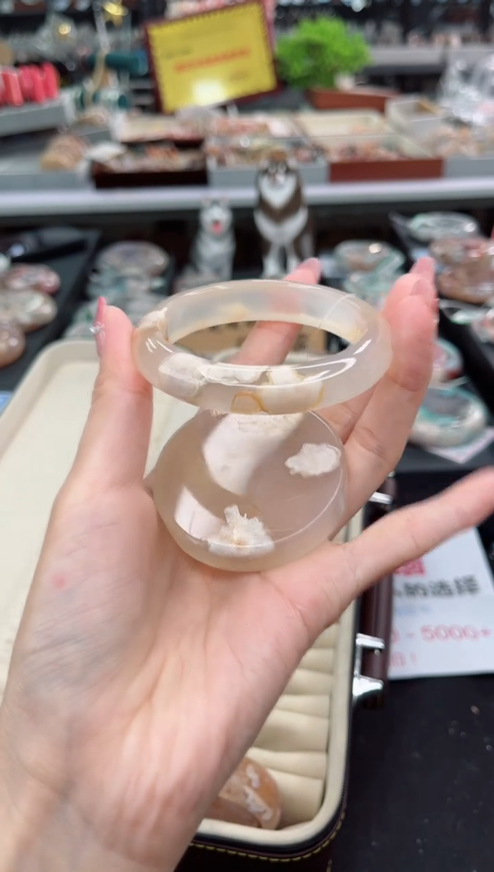 【闪购商品】石英质玉手镯未镶嵌54圈口（赠品镯心）3515665