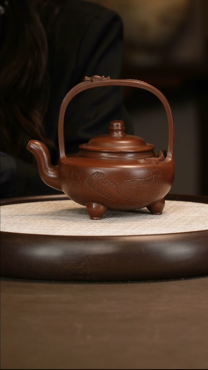 江案卿 龙提梁460c/两份大惊喜