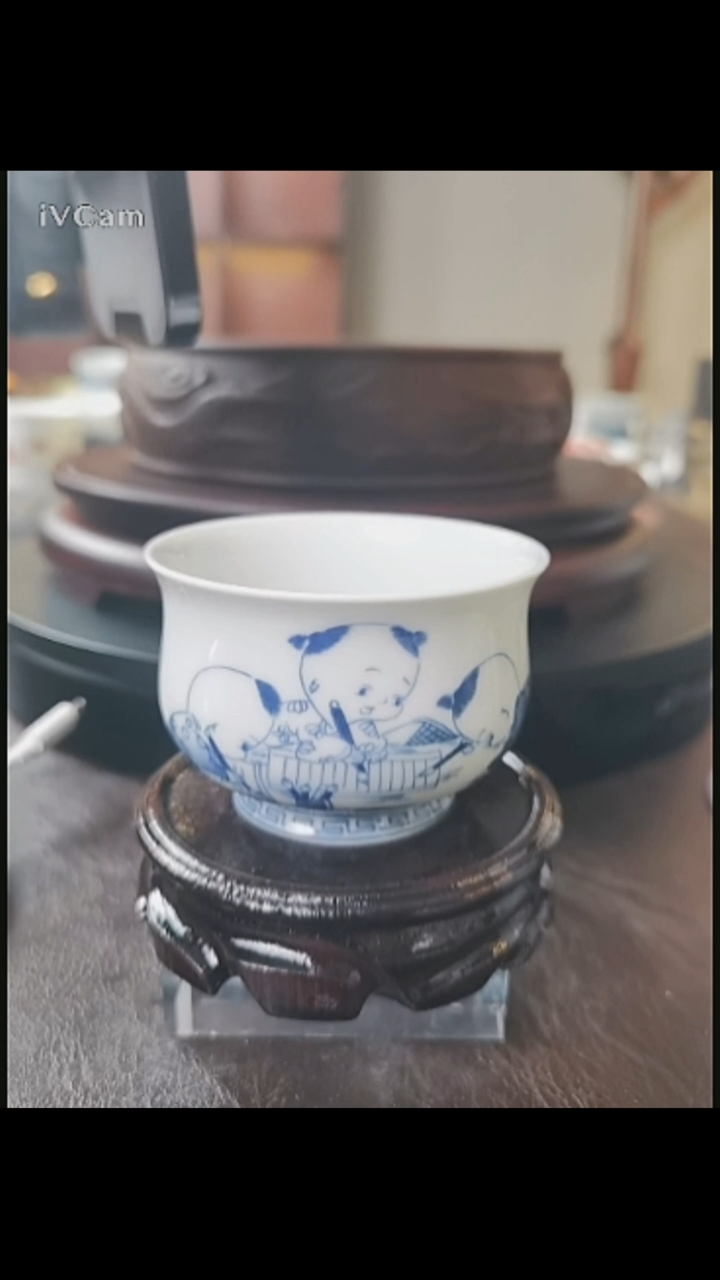 景德镇婴戏图炉式杯