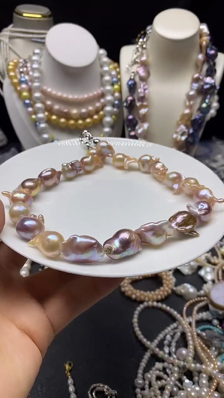 颈饰未镶嵌淡水珍珠多人