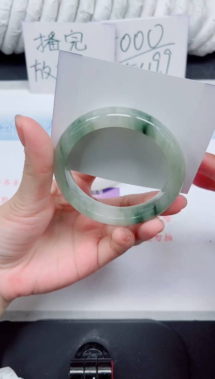 【闪购商品】石英质玉手镯未镶嵌223#56.2