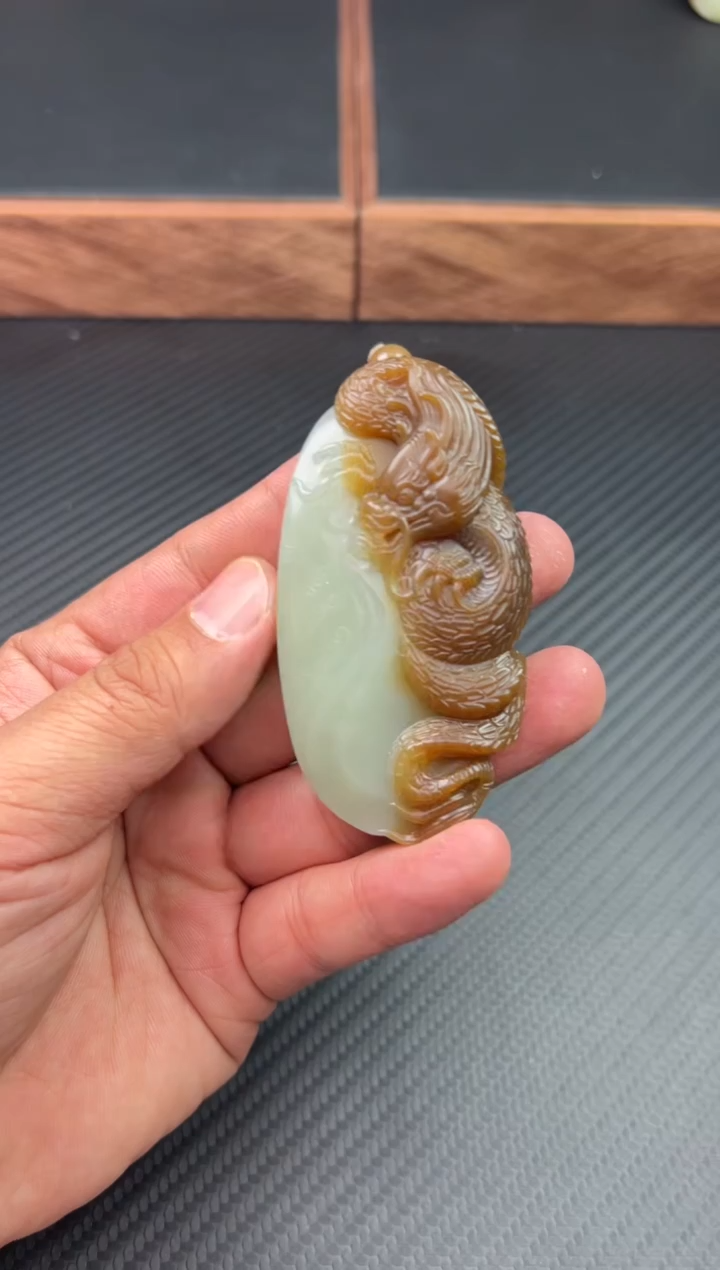 【闪购商品】和田玉未镶嵌吊坠(赠链)若羌微色差