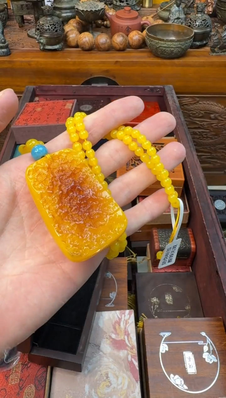未镶嵌颈饰蜜蜡——————————————1