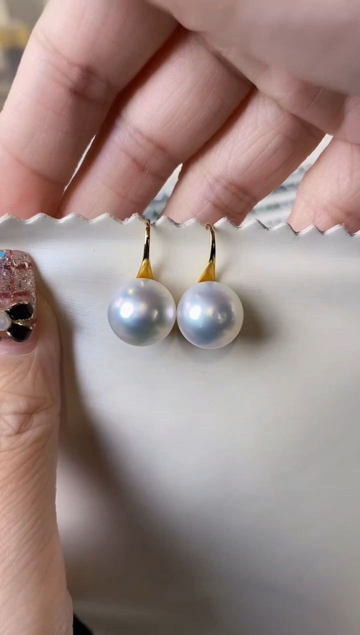 【闪购商品】海水珍珠耳饰18K金镶嵌11-12澳白珍珠耳饰