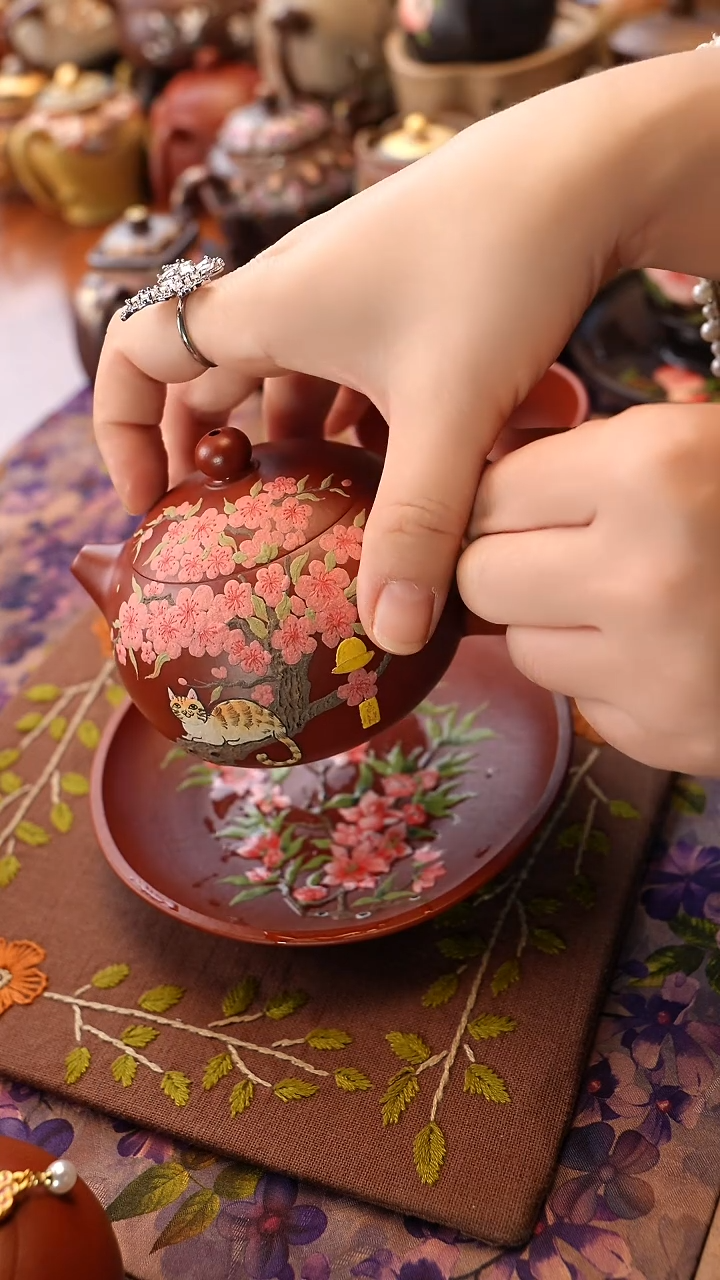 茶壶紫砂朱泥桃花西施