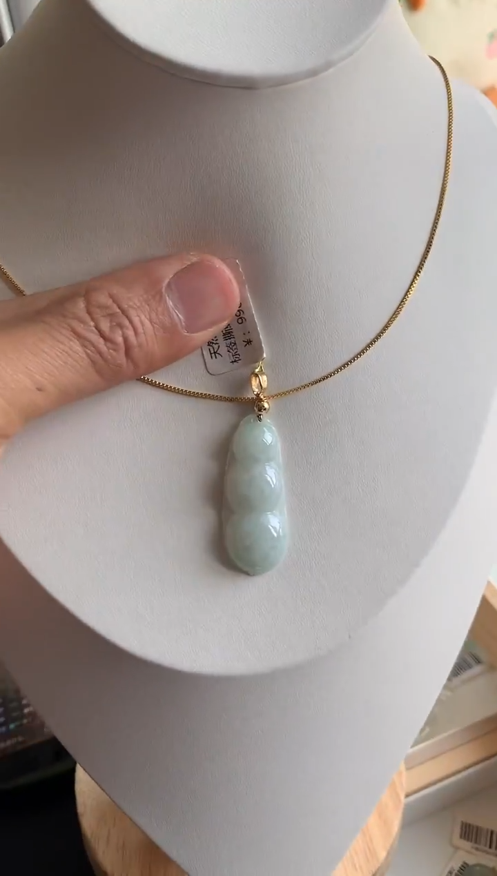 颈饰未镶嵌翡翠2
