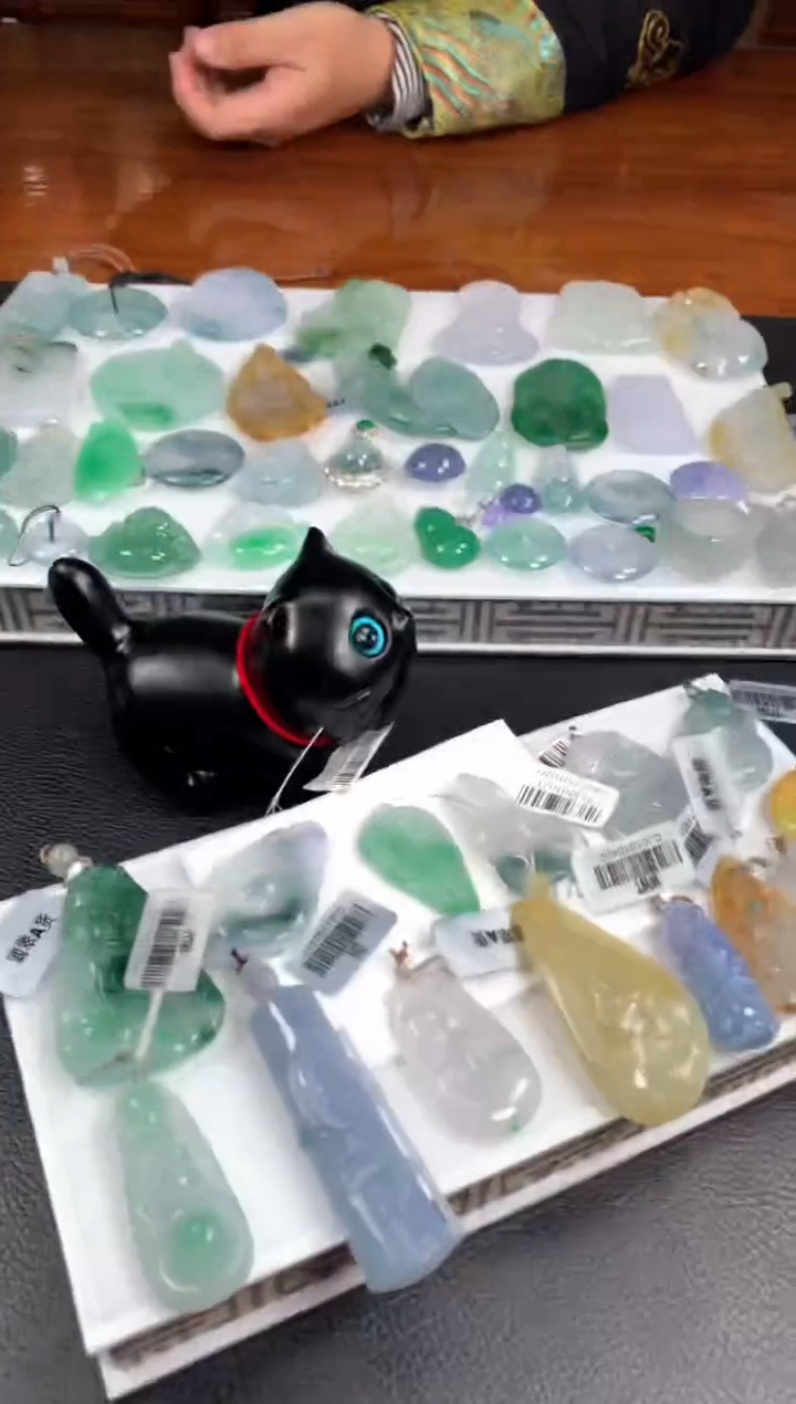 【闪购商品】玛瑙/玉髓手链未镶嵌猫咪